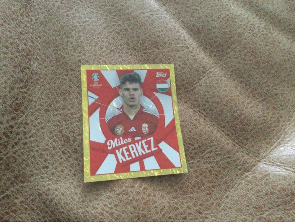 Autocollant Topps EURO 2024 Milos Kerkez (Hongrie) - Parallèle Violet PTW