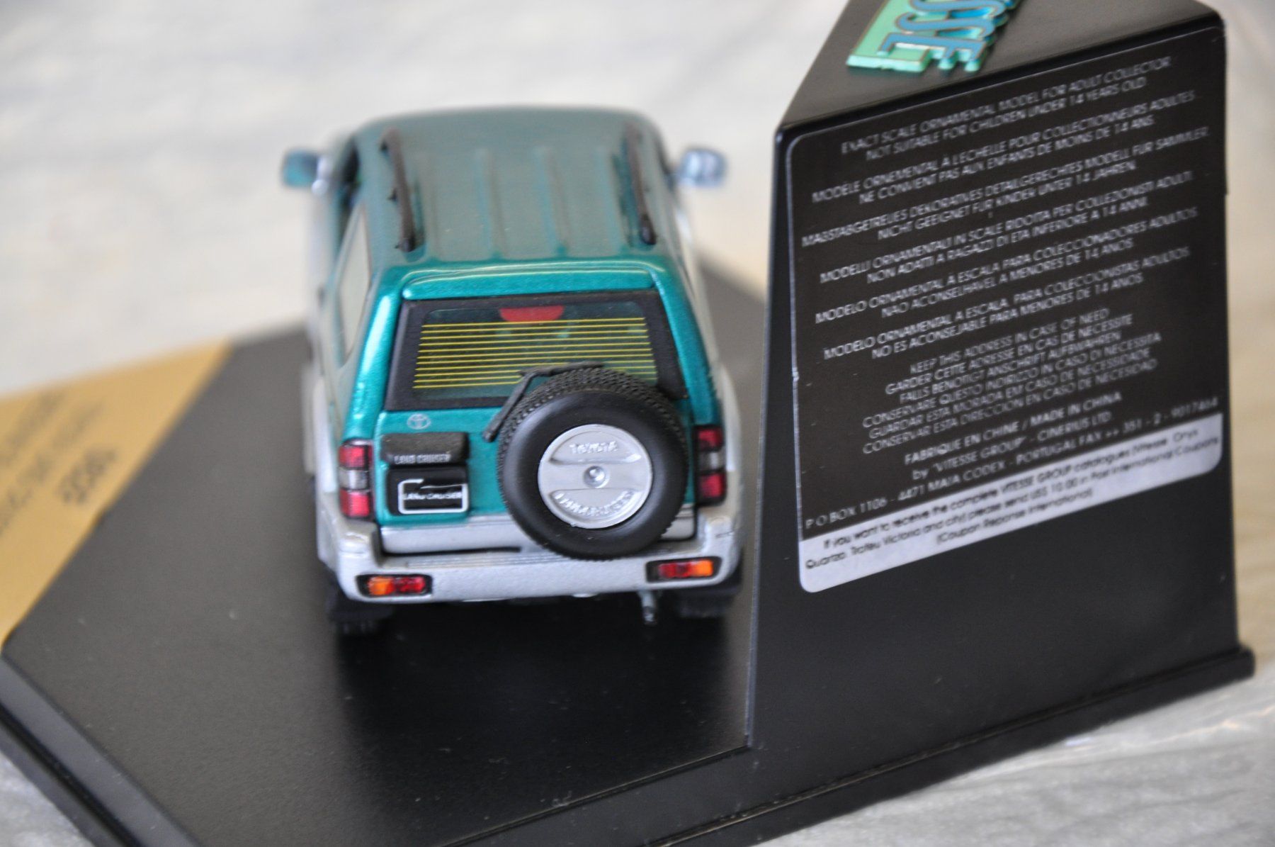Vitesse Modellini d'auto: Toyota Land Cruiser – Nuovo e nell'imballaggio originale da Ebnat-Kappel venduto da Aallerlei 3