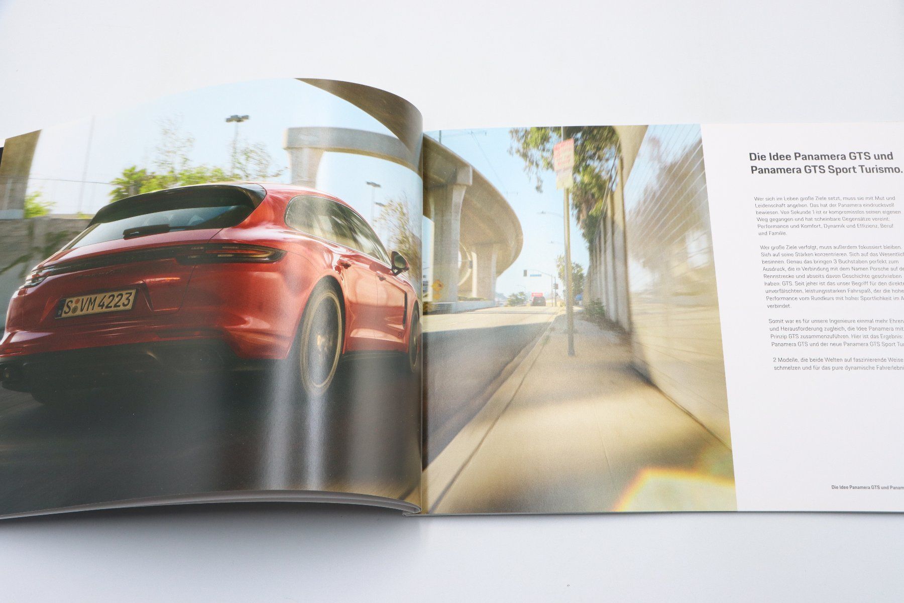 Porsche Documenti: Porsche Panamera GTS Modelle 2018 Prospekt – Usato da Bühl b.Aarberg venduto da Collectorpassions 3