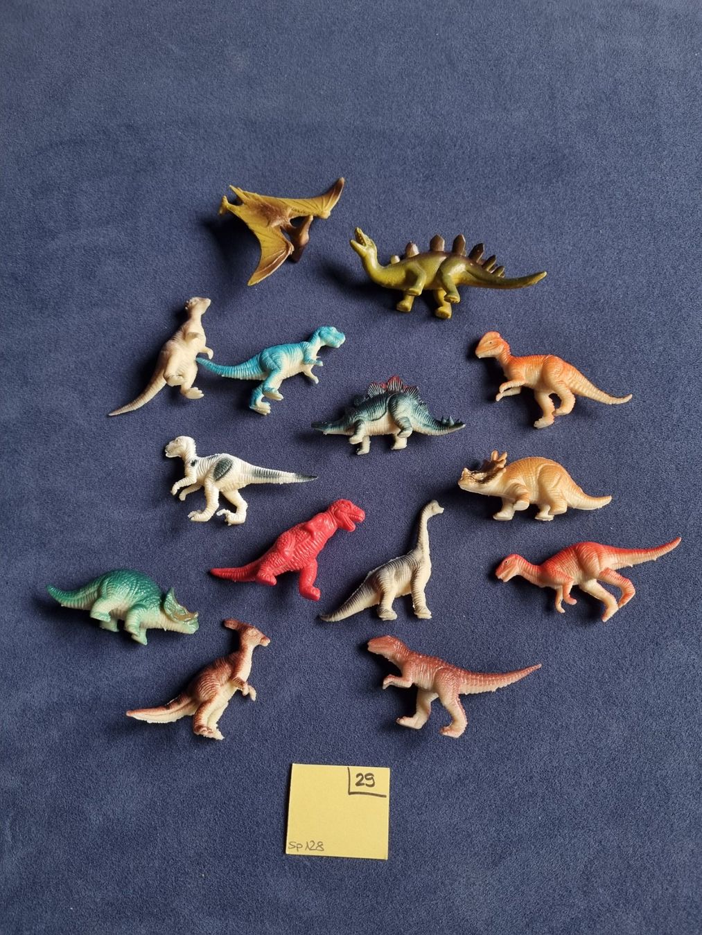 Statuette: Dinosaurer 14 Stk. – Usato da Schmitten FR venduto da giba11