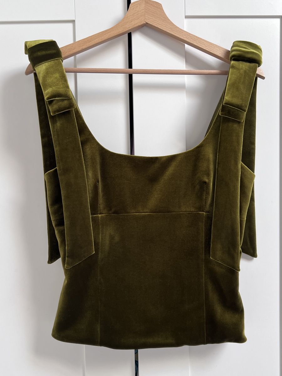 Zara Top: Samttop Zara Grösse S mit Etikett – Nuovo e nell'imballaggio originale da Menzingen venduto da nas_6ncr