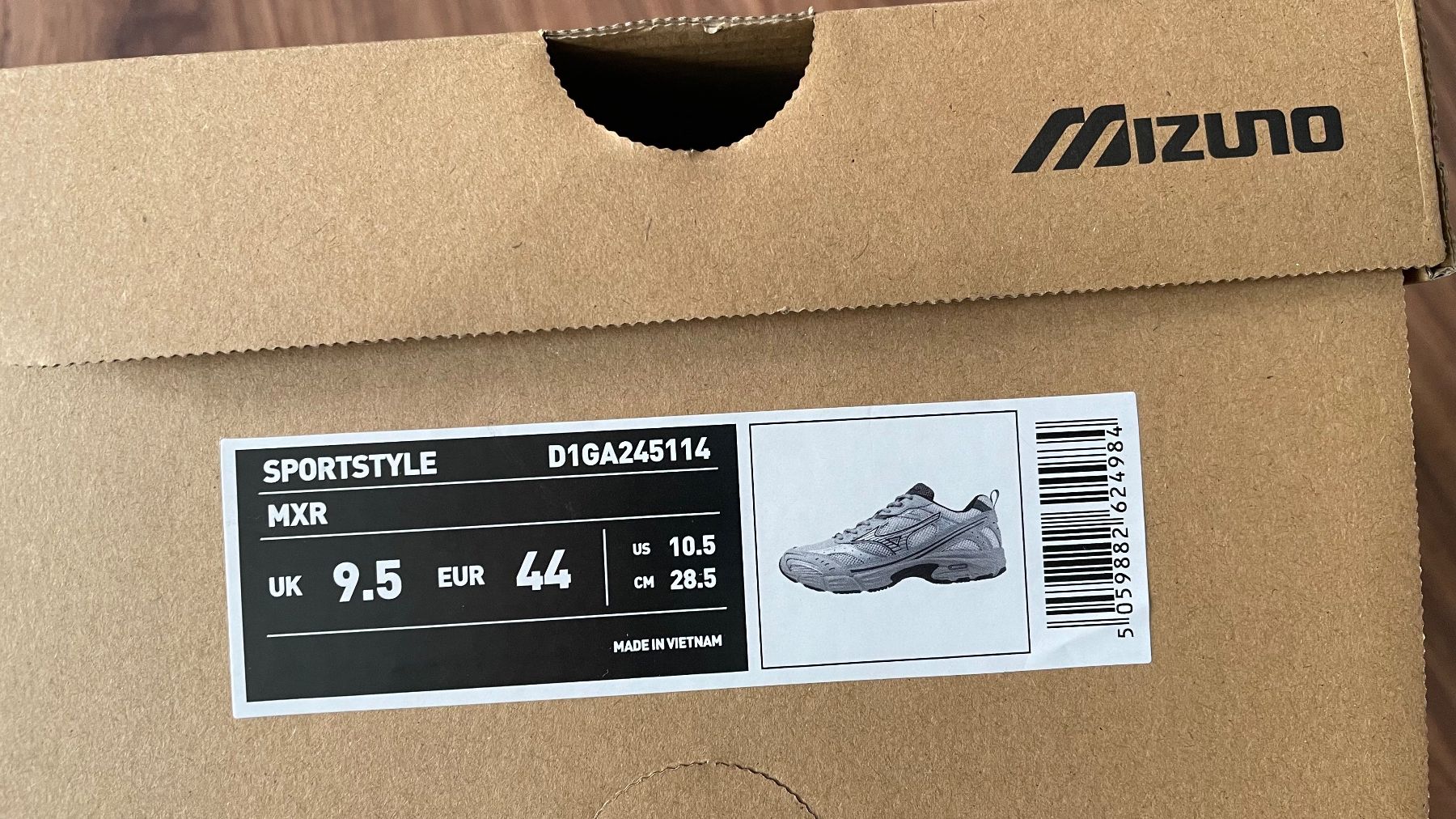 Mizuno Scarpe da uomo: Mizuno MXR (Grösse 44) – Nuovo e nell'imballaggio originale da Flüelen venduto da jodel_du 6