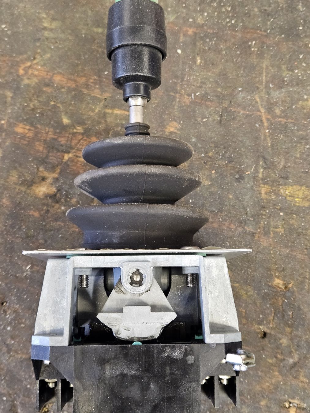 Controller: Telemecanique Joystick Controller XKBA16330 Steuerschalter – Nuovo (secondo la descrizione) da Einsiedeln venduto da Paletten 2
