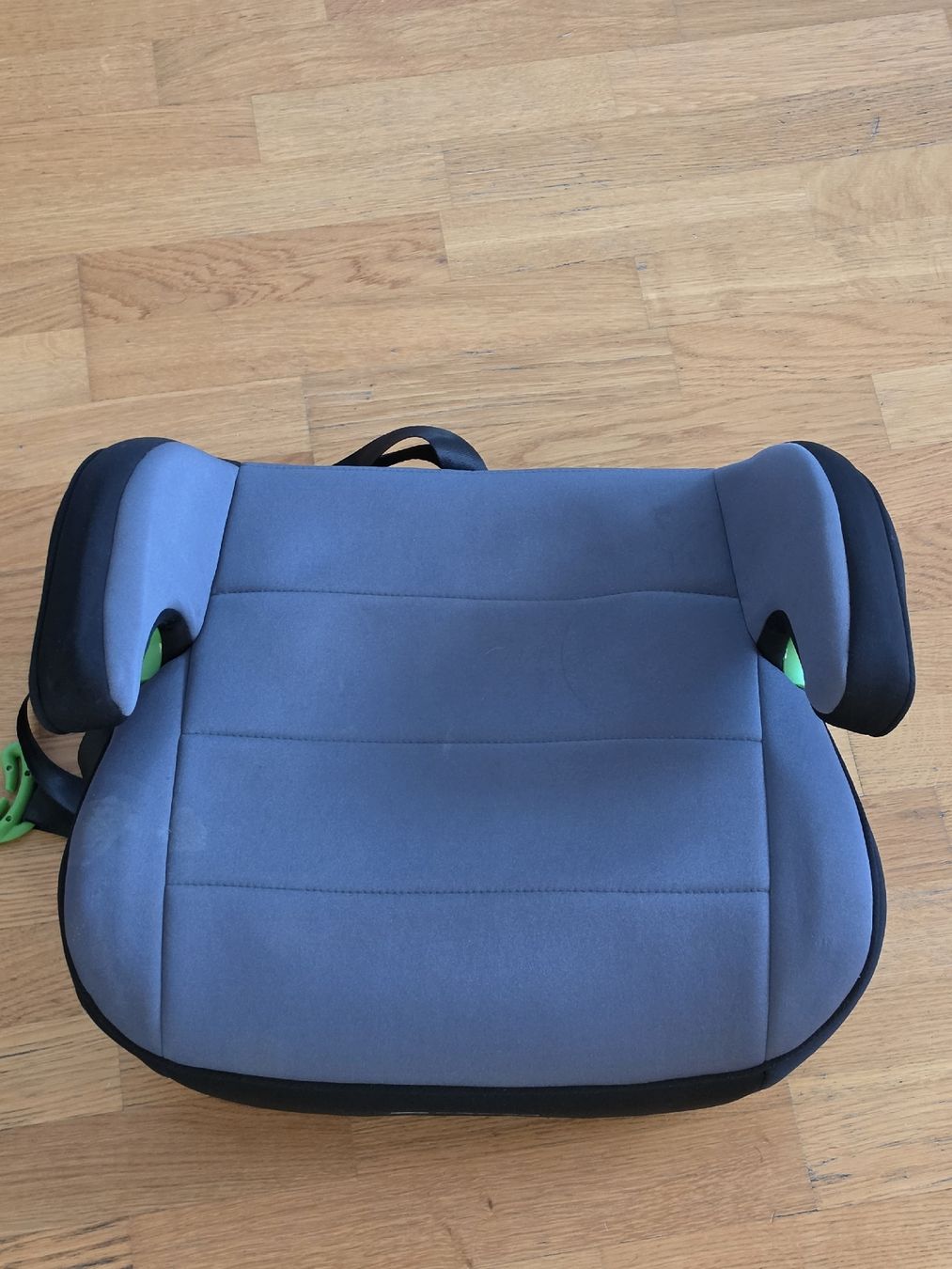Sièges auto: Kindersitz Grösse 126-150cm   – D'occasion à Birmensdorf ZH par eva_9hvs 1