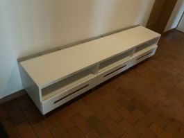 TV-Möbel/Sideboard mit drei Schubladen
