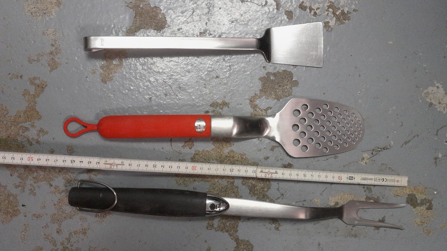 Elettrodomestici da cucina: Grillwerkzeuge – Usato da Sarnen venduto da Saab99900