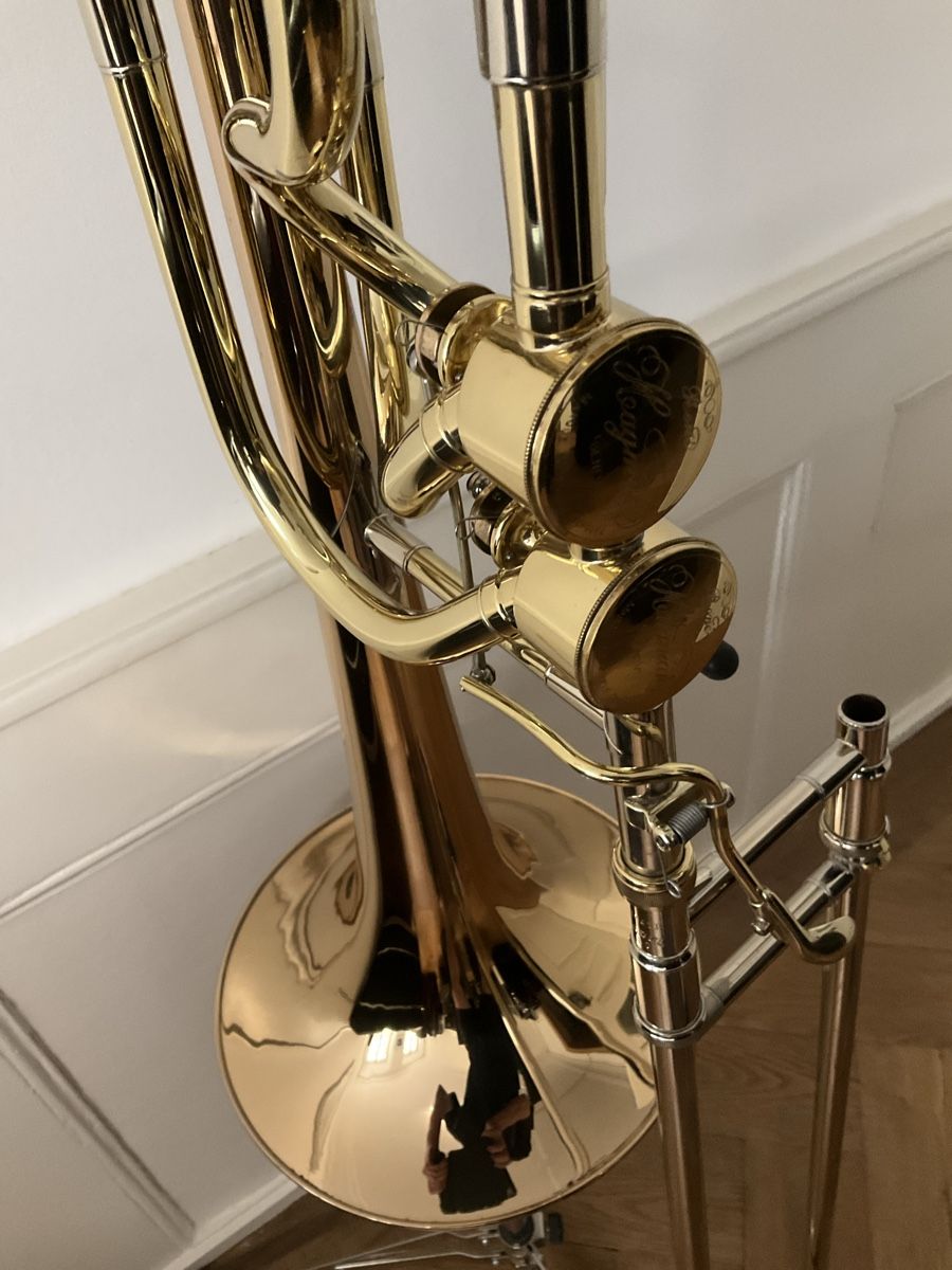 Strumenti musicali: Trombone basse Bach Stradivarius 50 BLG – Usato da Porrentruy venduto da Dix8 3