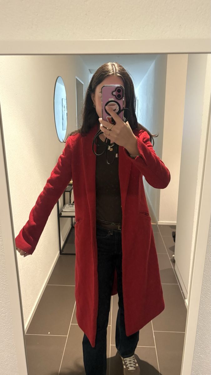 Bershka Cappotti: Roter Wintermantel, Grösse XS – Nuovo (secondo la descrizione) da Zürich venduto da SandraF. 2