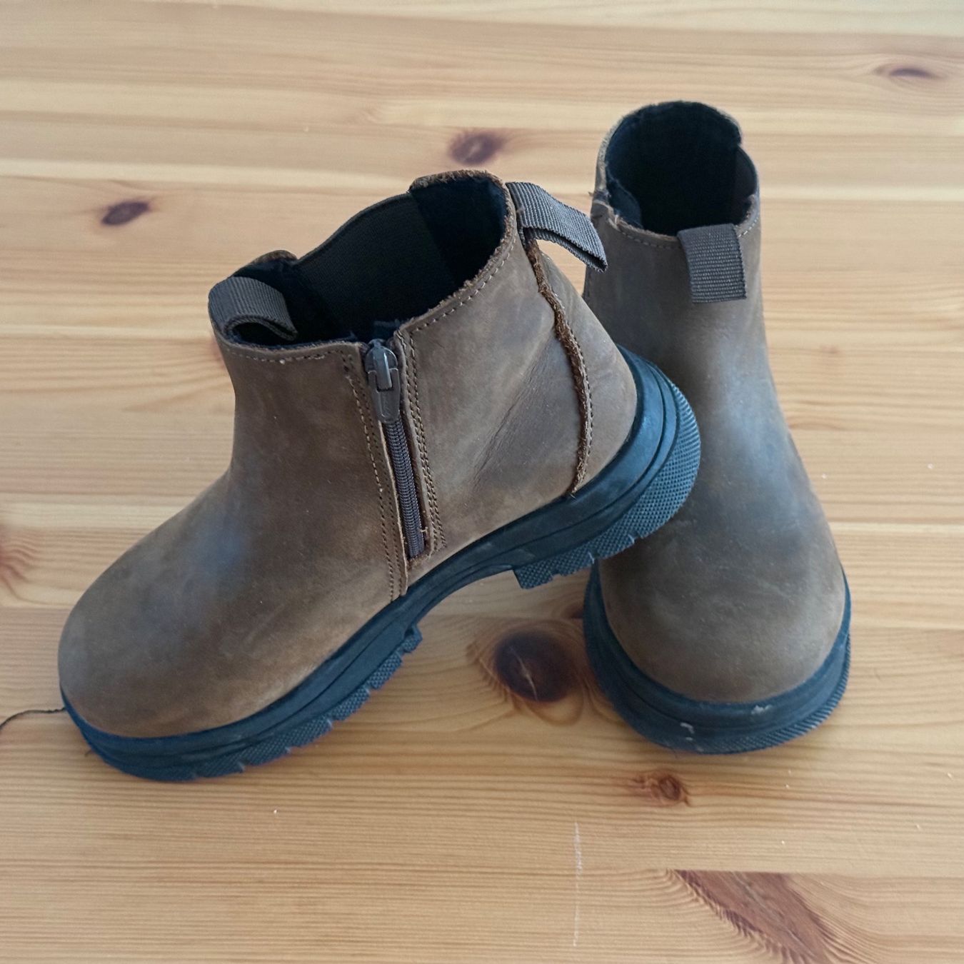 Zara Schuhe für Jungen: ZARA Stiefelette/Schuhe Gr 26 – Neu (gemäss Beschreibung) aus Richterswil von Eunoia85