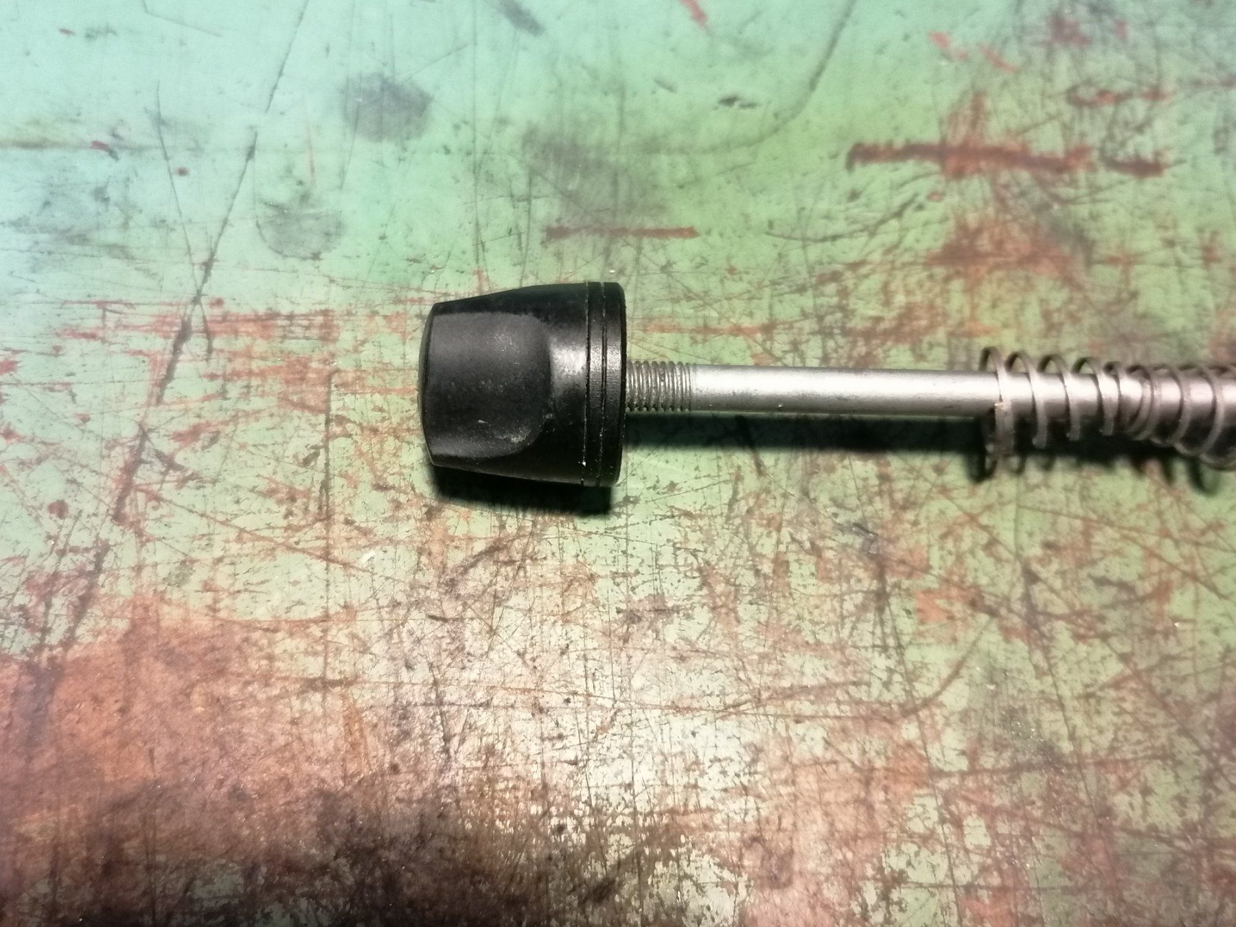 Mavic Pièces détachées: Mavic Hinter Schnellspanner – D'occasion à Lausanne par Frankenstein 2