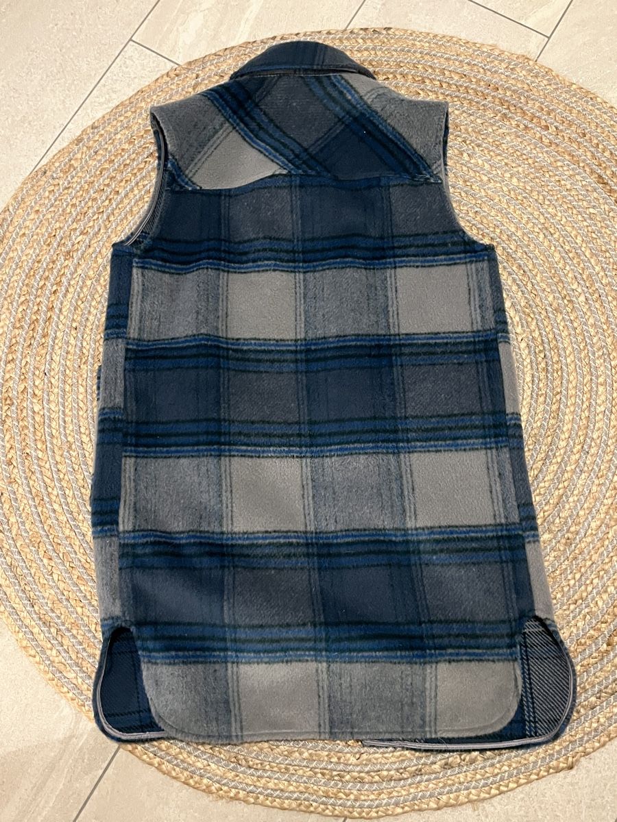 Vero Moda Gilet & Giacche senza maniche: VERO MODA Weste – Usato da Chur venduto da flaviavincenz 3
