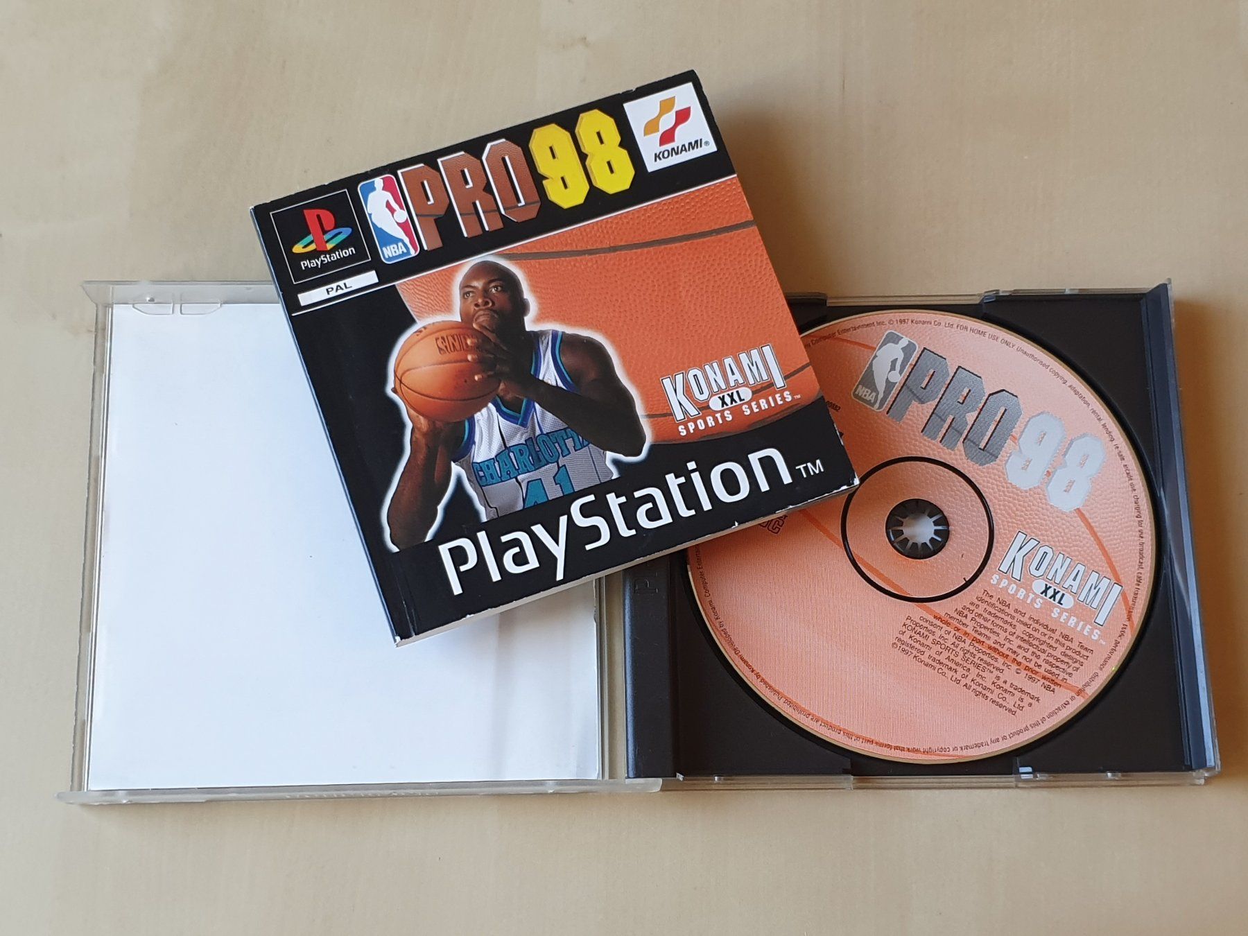 Sony Jeux: NBA Pro 98 – D'occasion à Stansstad par collectorsshop 2