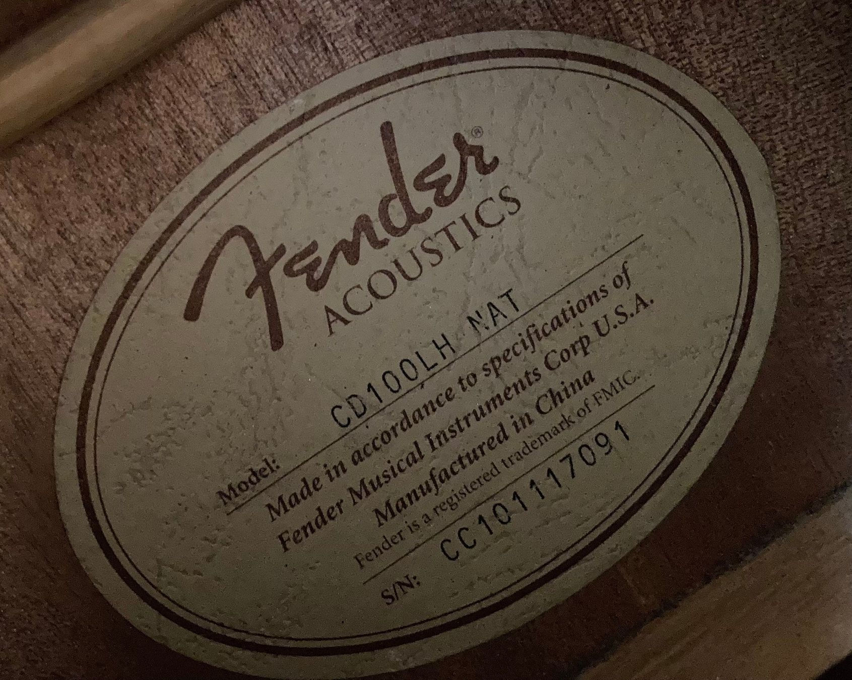 Fender Strumenti musicali: Fender Acoustic Guitar Lefthanded – Usato da zürich venduto da Acanto 3