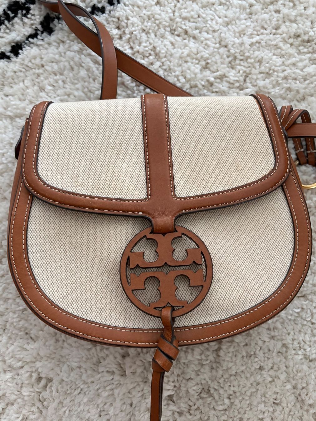 Tory Burch Sacs femmes: Tory Burch - Miller Canvas Saddle Bag – D'occasion à Wädenswil par quattromic 1