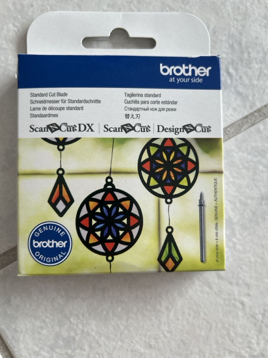 Brother Imprimantes: Plotter Brother ScanNCut CM900 – D'occasion à Lostorf par Venice16 4