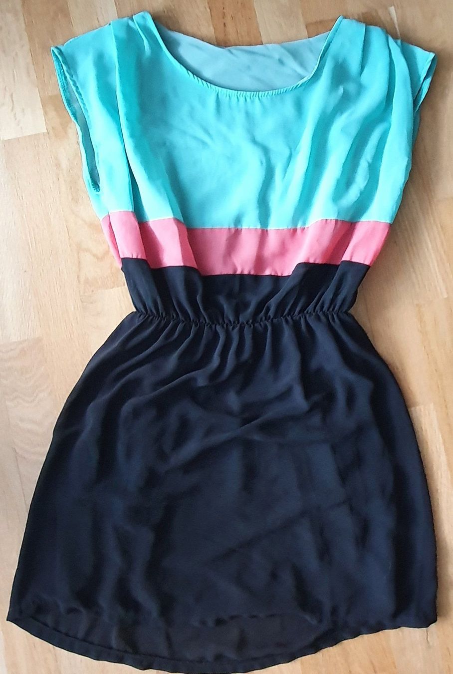 Vestiti: Robe colorée - Taille S – Usato da Court venduto da Jovi2 2