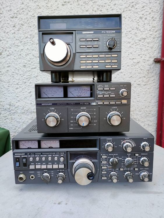 TRANSCEIVER FT-102, FV-102, FC-102 von Sommercamp | Kaufen auf Ricardo