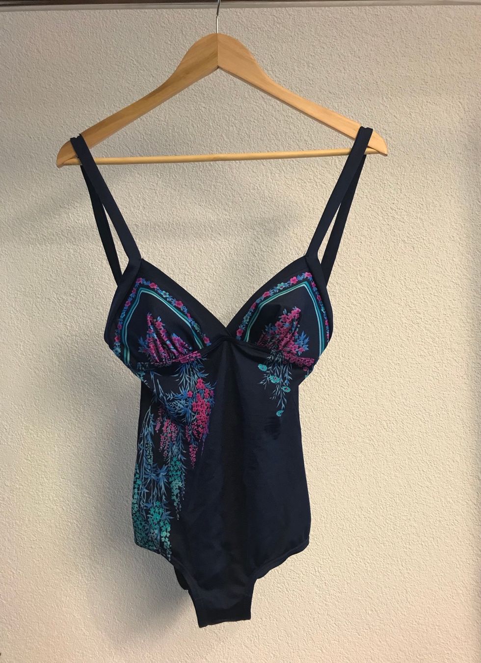 Costumi da bagno & Bikini: Badeanzug, Grösse 38 – Usato da Triboltingen venduto da zimtsterndli5