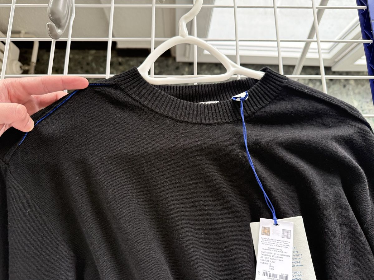 Burberry Maglioni & Felpe: Pull noir Burberry - S - – Nuovo e nell'imballaggio originale da Thônex venduto da PSOM 4