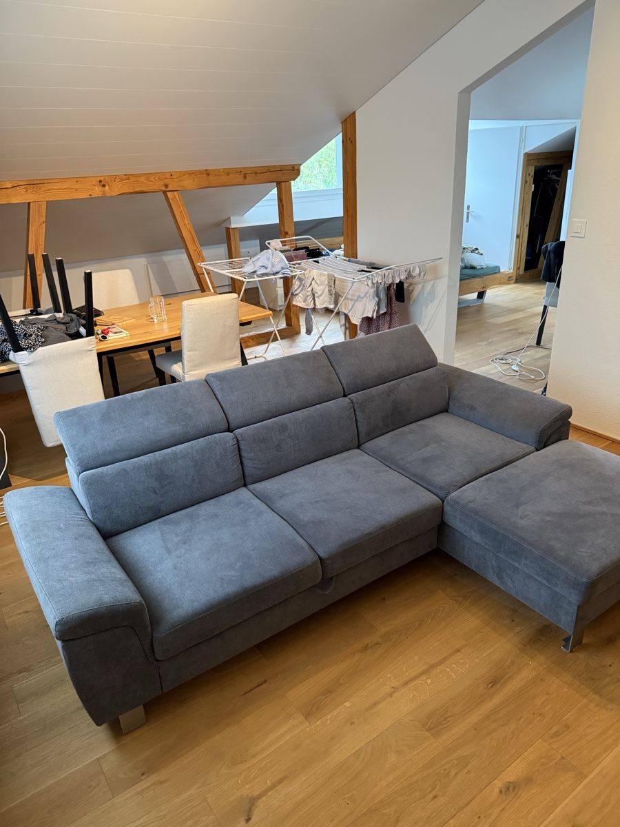 Divani: Ecksofa Grau mit Schlaffunktion und Bettkasten  – Usato da Adligenswil venduto da Pony503gta 1