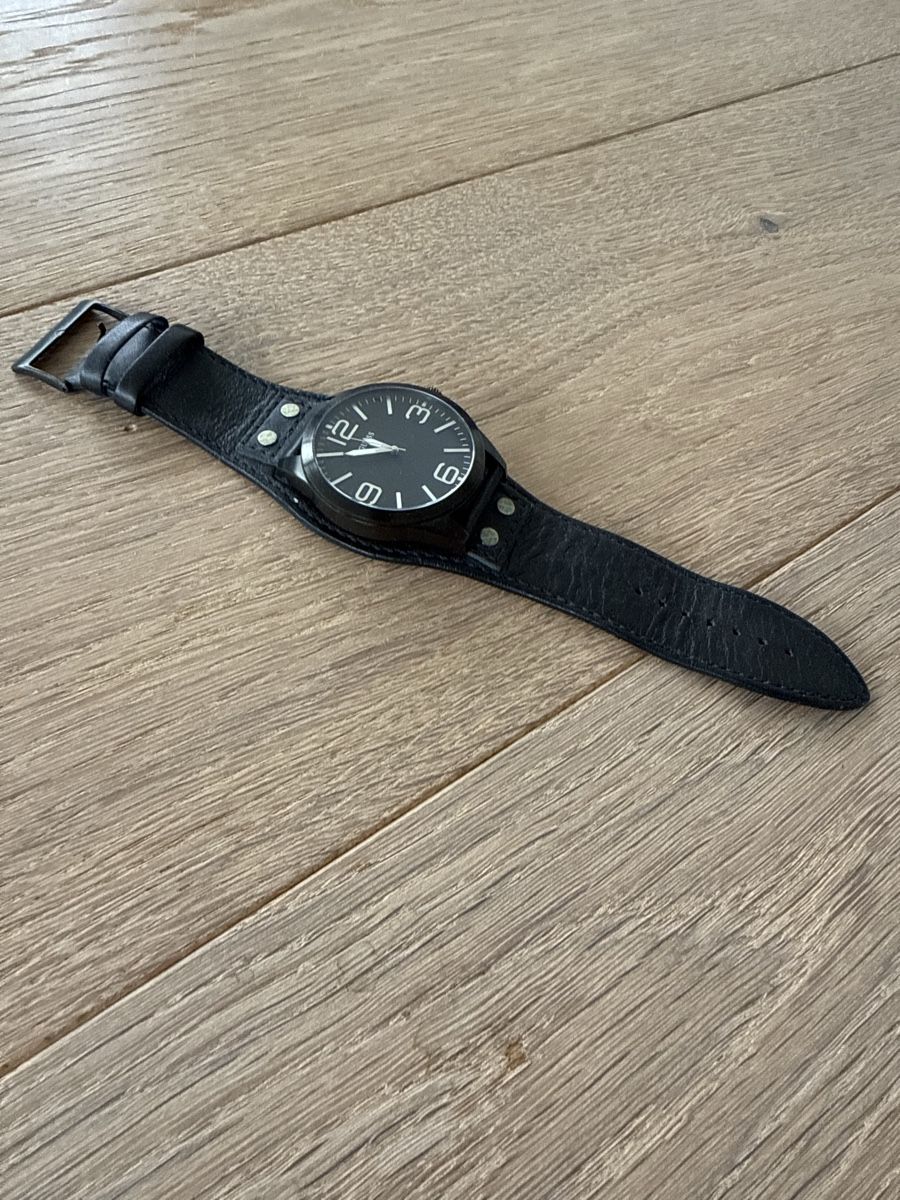 Guess Orologi: Guess Uhr Schwarz – Usato da Sutz venduto da Ms22 2