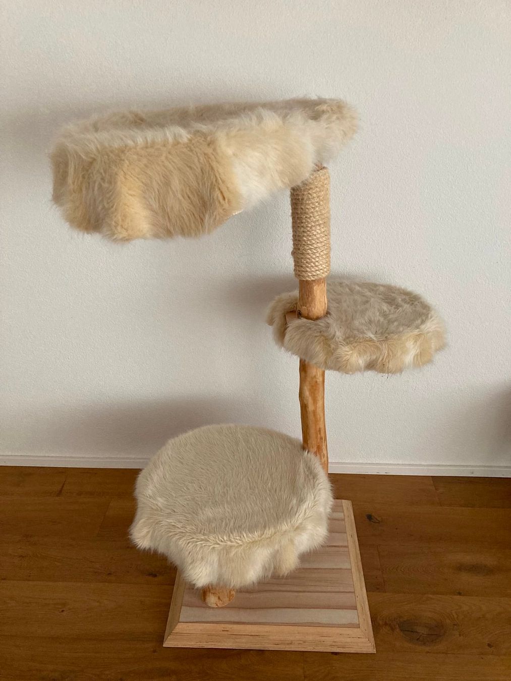 Arbres à chats: Katzenbaum – D'occasion à Unterlunkhofen par Tinu79