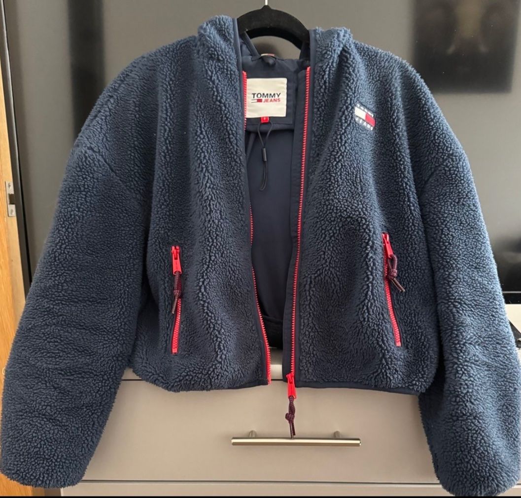 Tommy Hilfiger Giacche: Tommy Hilfiger Teddy/Fleece Jacke – Nuovo (secondo la descrizione) da Münchenbuchsee venduto da princesas-2007