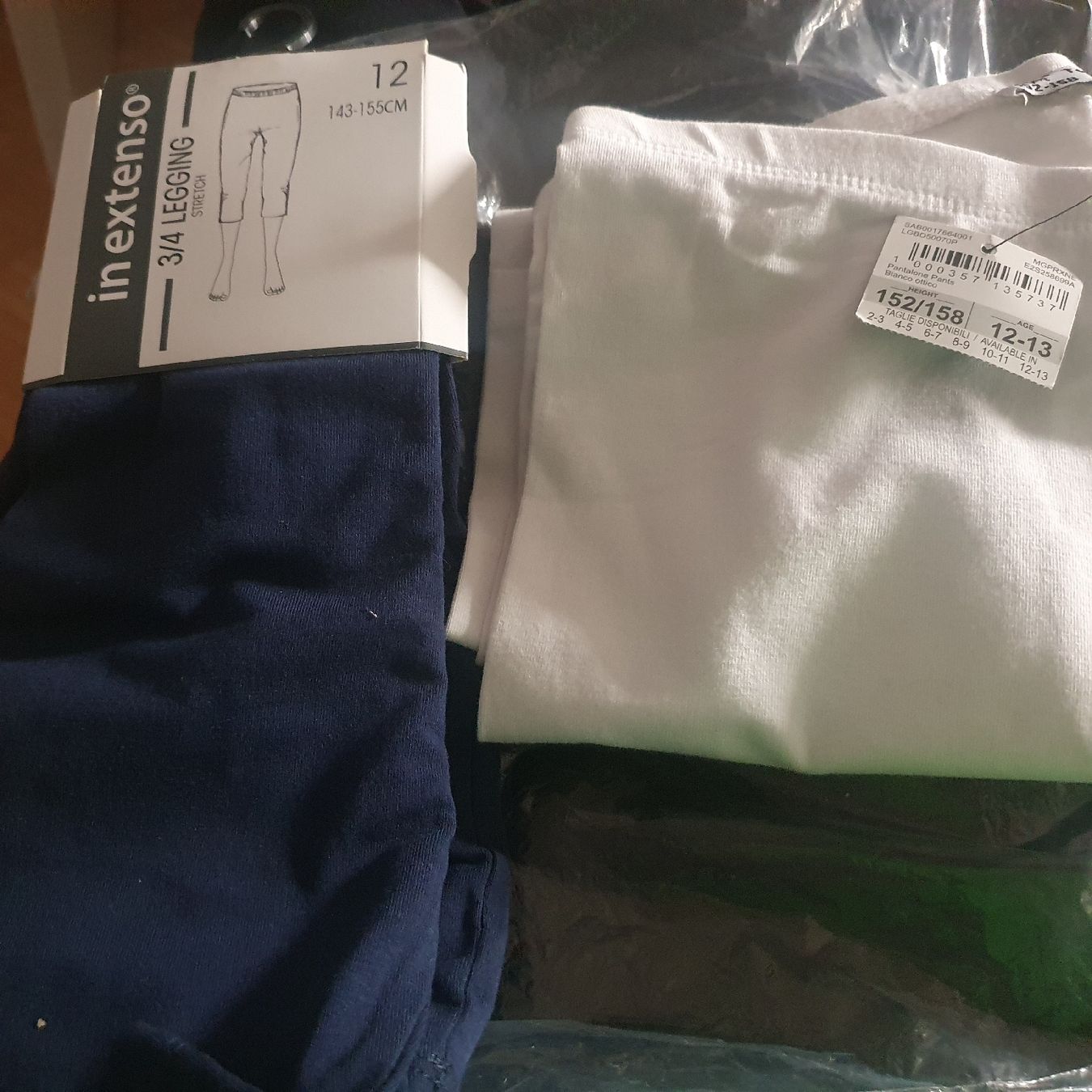 Calze & Collant: 2 neue  3/4 Leggins Gr 145-155 – Nuovo e nell'imballaggio originale da Pfaffhausen venduto da mai2002 2