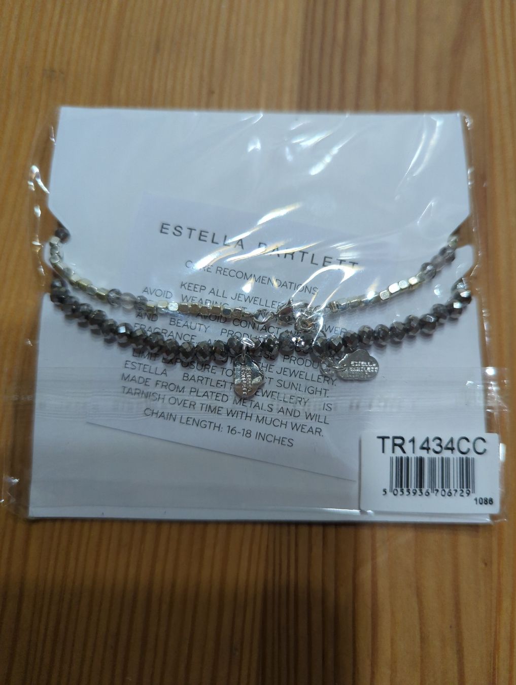 Bracciali & Braccialetti: Estella Bartlett Armbänder Silber Grau OVP Sommer schmuck – Nuovo e nell'imballaggio originale da Winterthur venduto da Glauriane 2