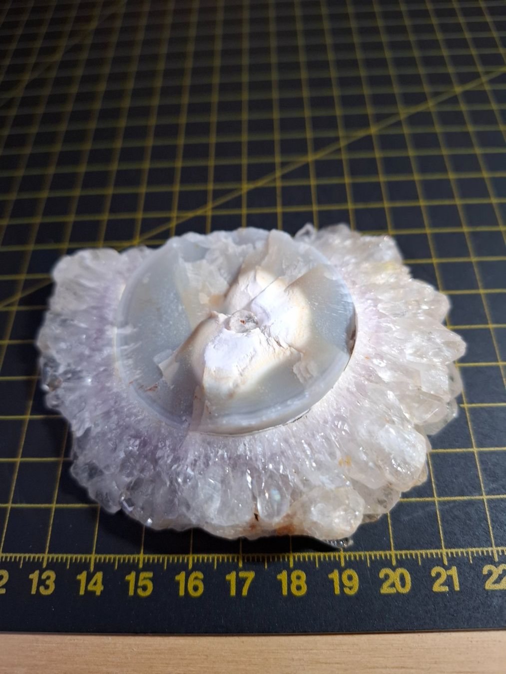 Minerali & Pietre curative: Amethyst- Sonne – Usato da Zwieselberg venduto da Halifaxmendusli 3