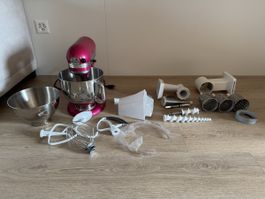 Küchenmaschine KitchenAid Artisan pink mit Zubehör