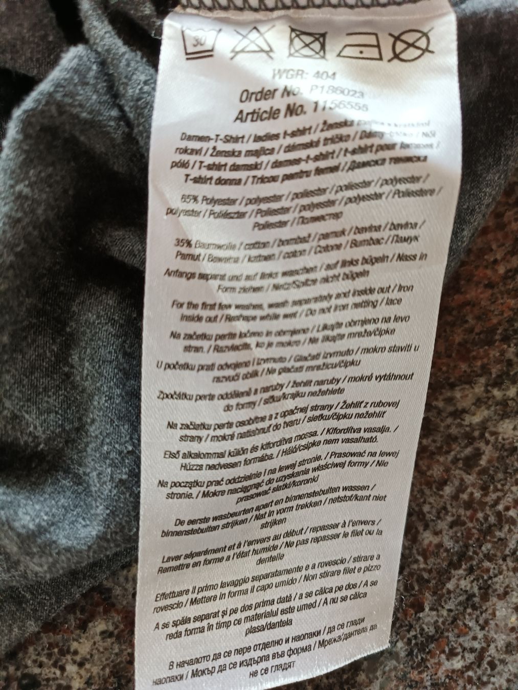 T-shirt: Shirt 46 – Usato da Bätterkinden venduto da Elefantenzoo 2