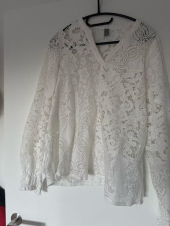 Wunderschöne, neue, weisse Spitzenbluse S Culture