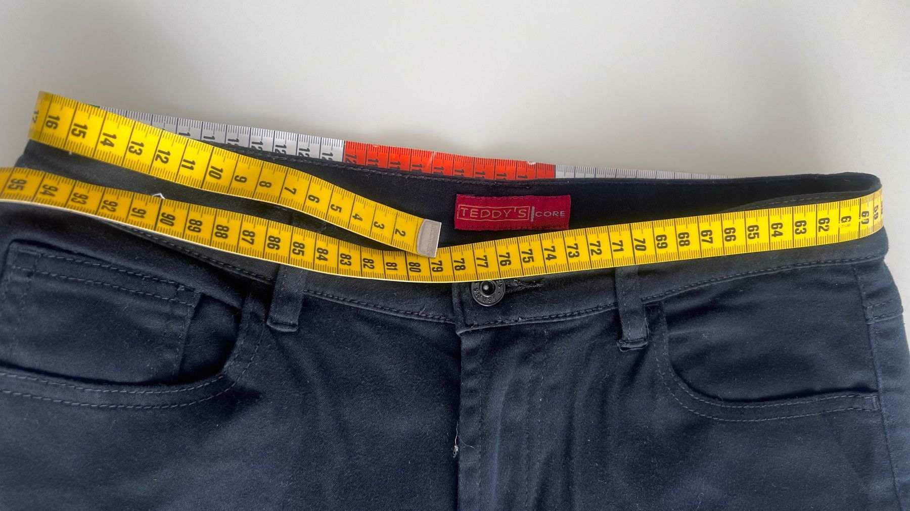 Hosen: Hose von Teddy's, schwarz, Grösse 40 – Gebraucht aus Kehrsatz von Louvitesse 5
