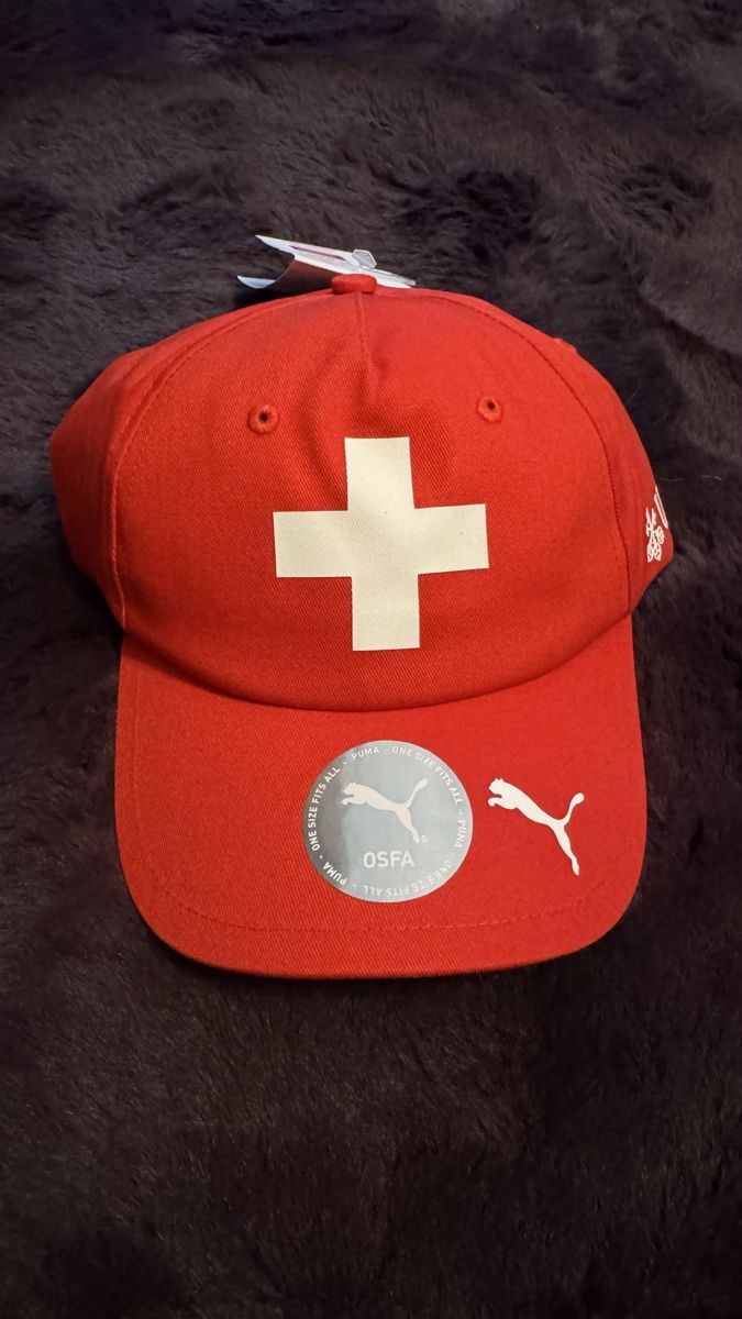Puma Altro in  Abbigliamento & Accessori: Swiss Cap Puma New. – Nuovo (secondo la descrizione) da Zürich venduto da Privat4444