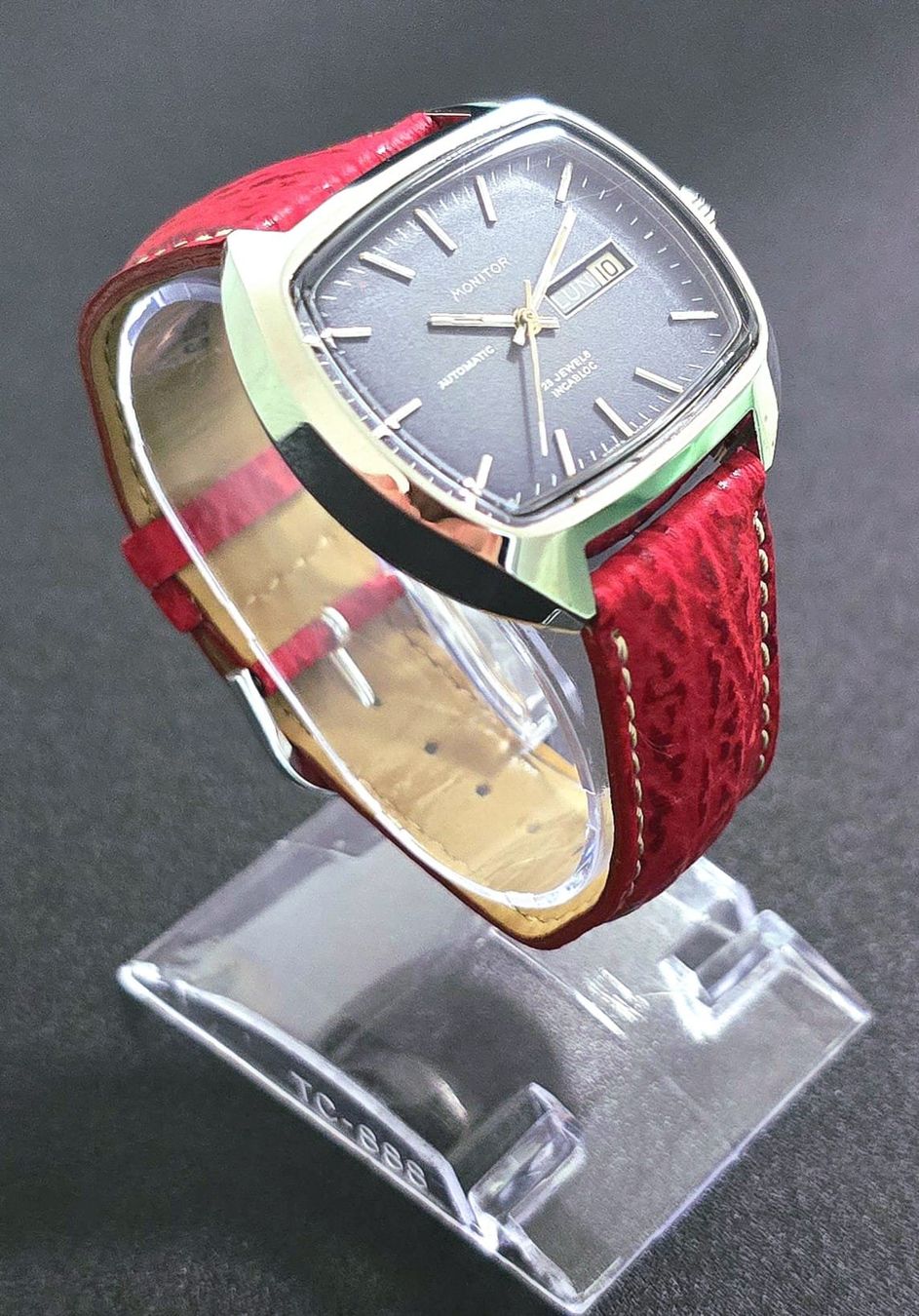 Montblanc Orologi: MONITOR 25 JEWELS INCABLOC AUTOMATIC DAY-DATE – Usato da Neftenbach venduto da Taschen-Uhren 3