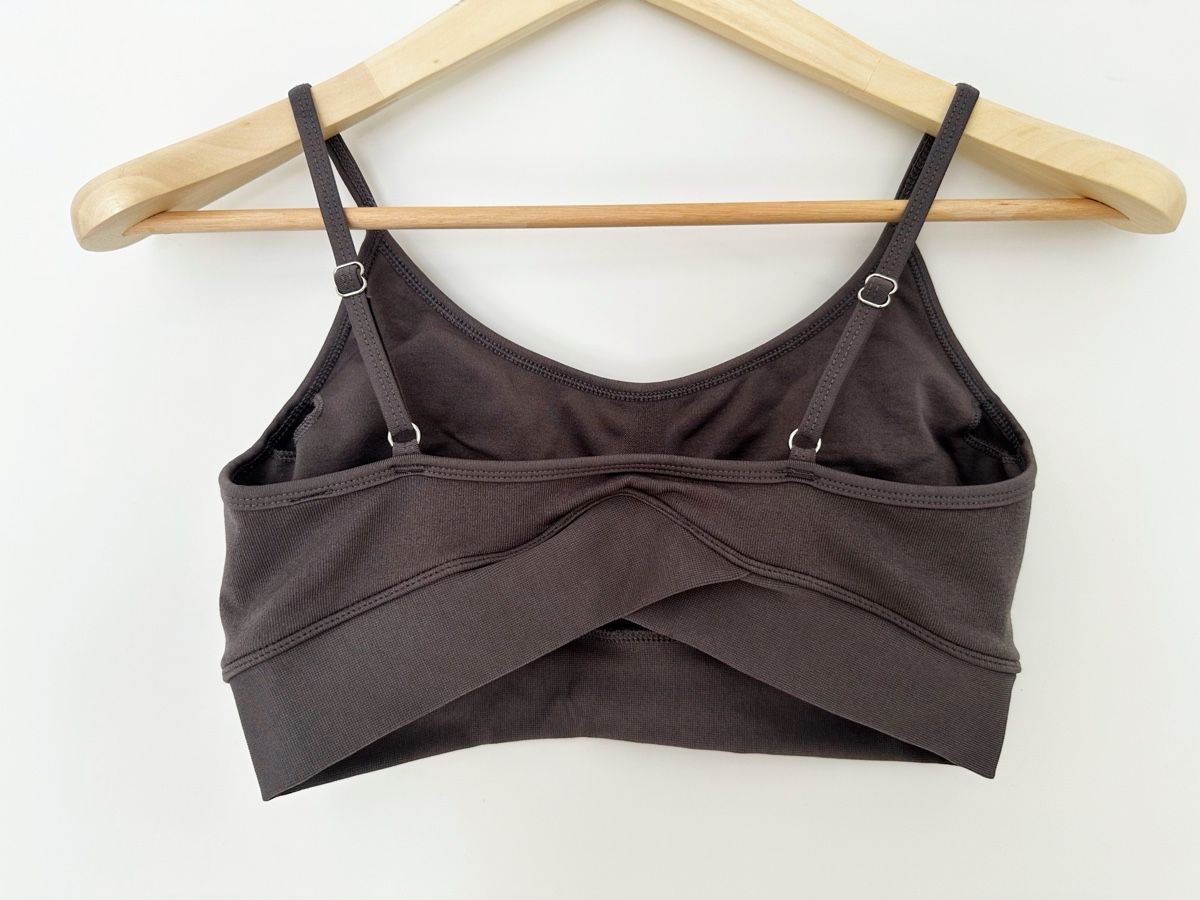 Teveo Top: TEVEO V-Shape Bra Grau Grösse M-wie neu – Usato da Eglisau venduto da Brewster1 2
