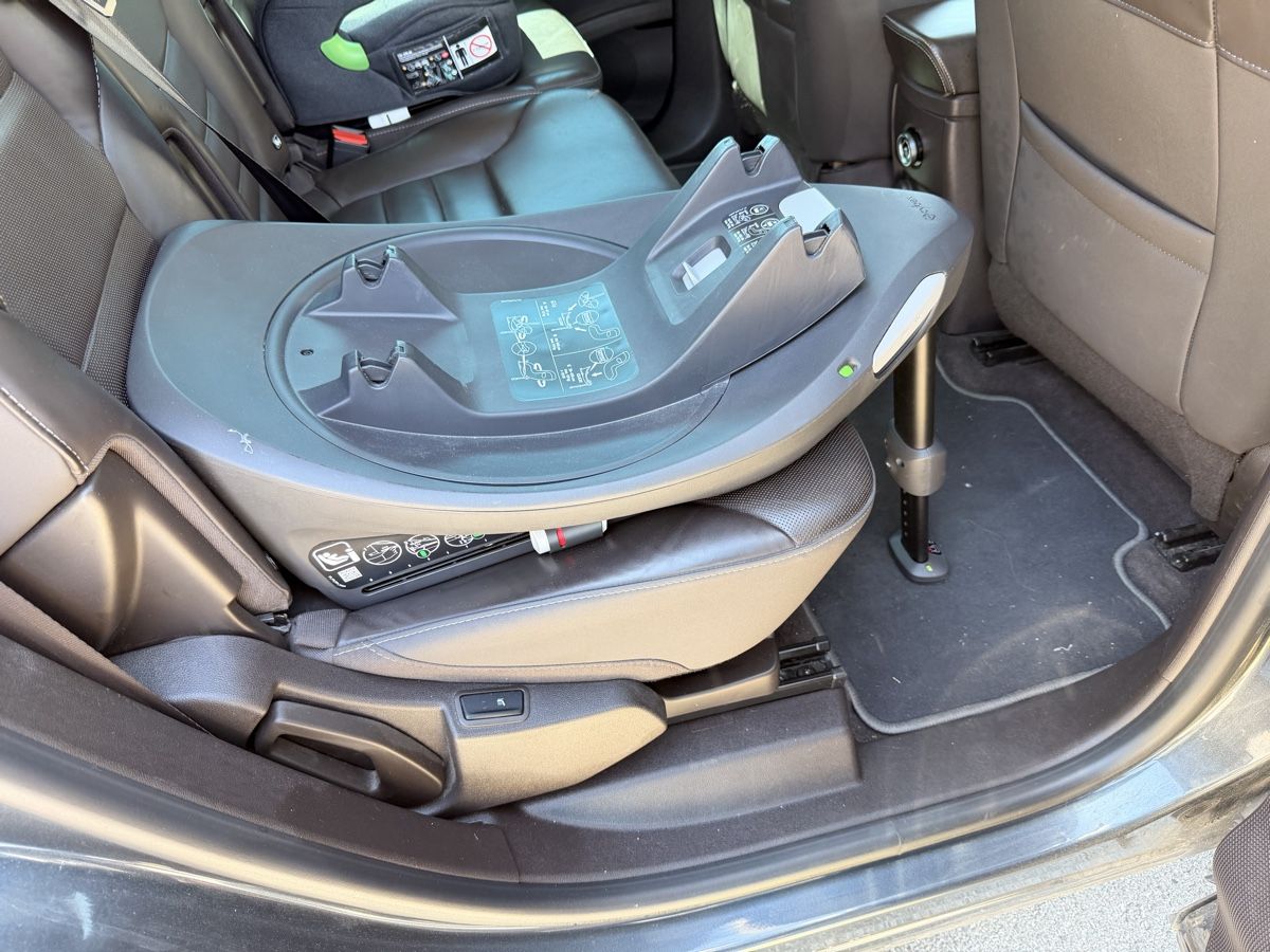 Cybex Seggiolini per auto: Base Cybex Gold G pour siège auto – Usato da Ardon venduto da jorge2014 1