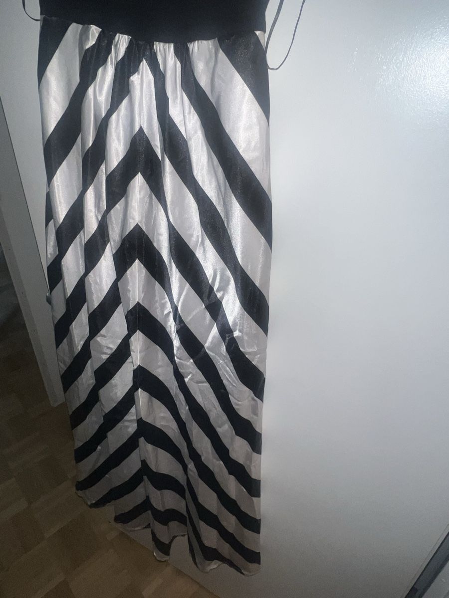 Kleider: Jake's Maxikleid – Neu (gemäss Beschreibung) aus Biel/Bienne von Peeeep10 2