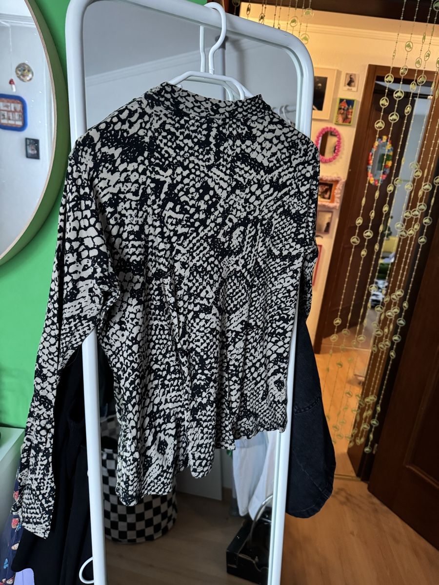 Weekday Maglioni & Felpe: Weekday Longsleeve Gr S – Usato da Buochs venduto da nik_r7gm