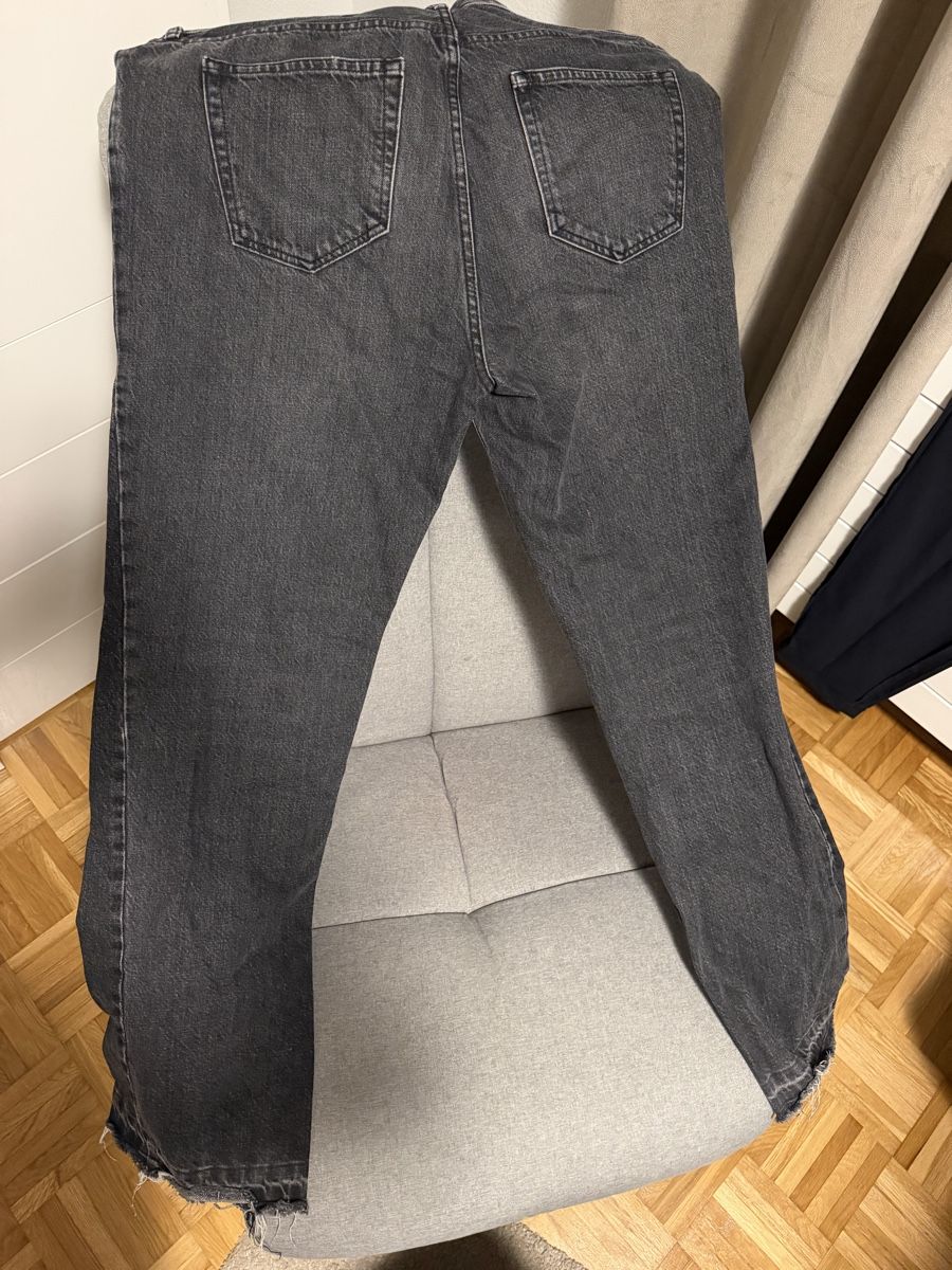 Zara Jeans: Jeans Zara – Neu und originalverpackt aus Basel von kko_8vql 1