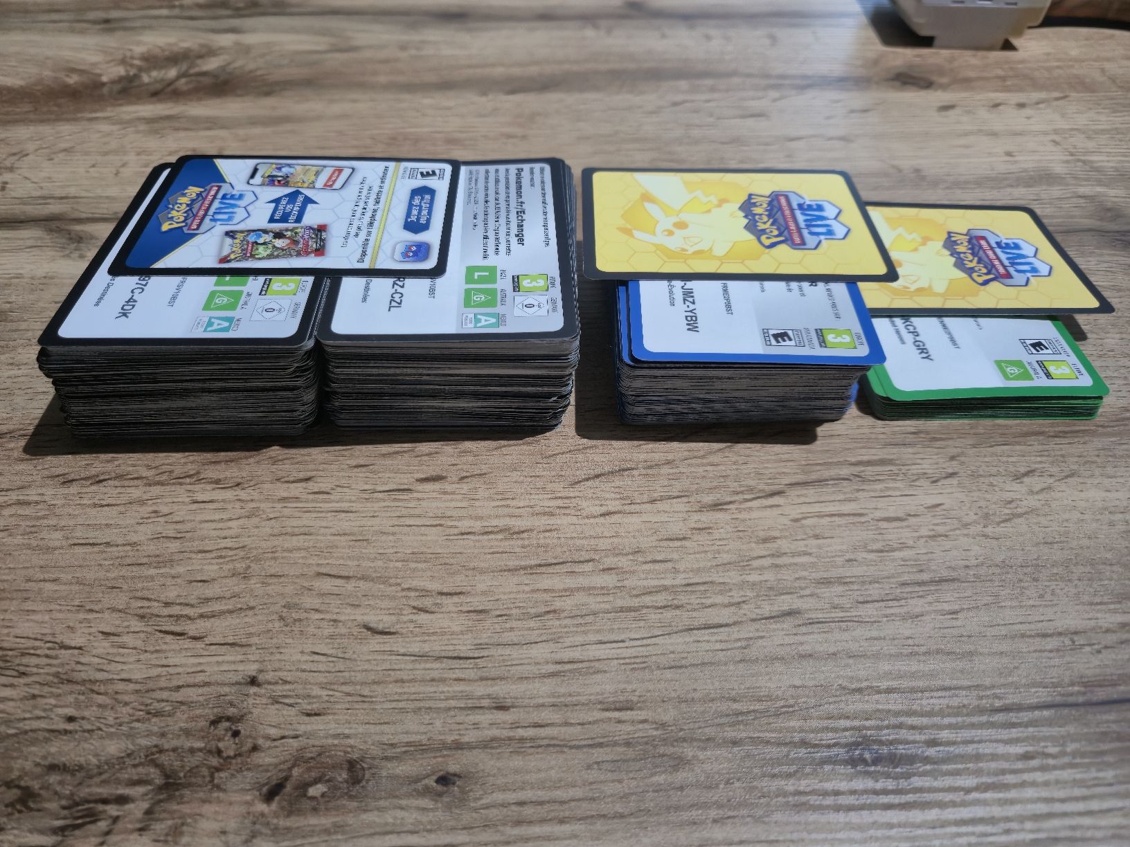 Karten: Cartes Pokémon TCG – Neu und originalverpackt aus Vevey von was_mdt2 1
