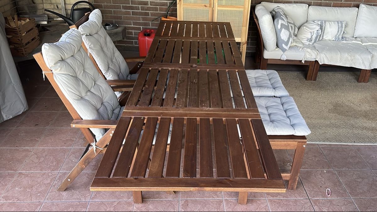 Ikea Set di tavolo e panche: Ikea Gartentisch mit Bank und Klappstühlen – Usato da Hombrechtikon venduto da Lachen1. 3