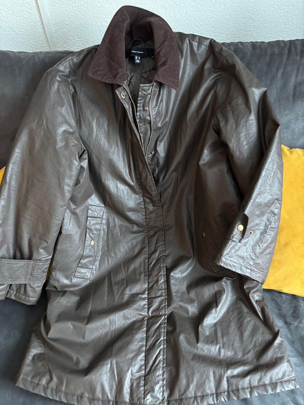 Vero Moda Vestes: VERO MODA Wachsjacke braun neuwertig – Neuf (Voir description) à Merishausen par yourdream 4