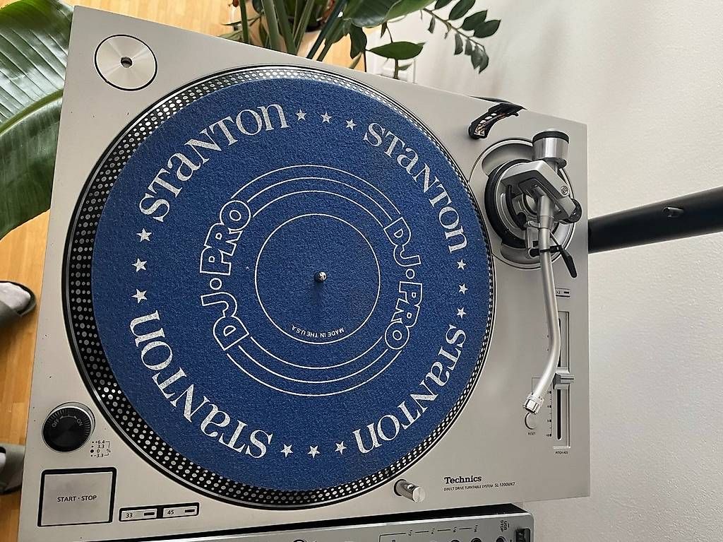 Giradischi: 2x Technics SL-1200MK7 – Usato da Fribourg venduto da gay_8sqw 2