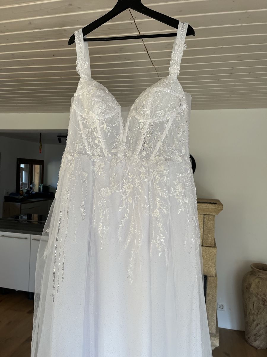 Vestiti: Robe de mariée – Nuovo (secondo la descrizione) da Troistorrents venduto da Marie_anna_vs 7