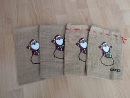 4 bedruckte Samichlaussäcke aus Jute