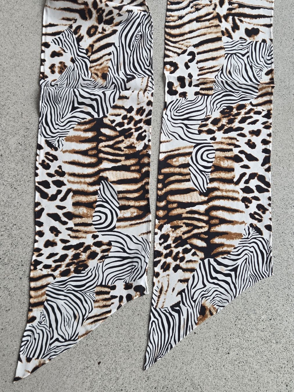 Codello Foulard & Sciarpe: Seidenschal Codello, 20 x 200 cm, handrolliert – Nuovo e nell'imballaggio originale da Frauenfeld venduto da Schenken-mit-Herz 2