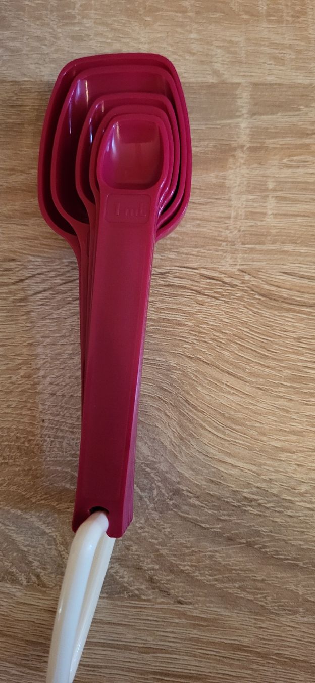 Tupperware Löffel: Tupper Messlöffel von 1,2,5,15 und 25 ml – Neu (gemäss Beschreibung) aus Schweizersholz von fuchs06 1