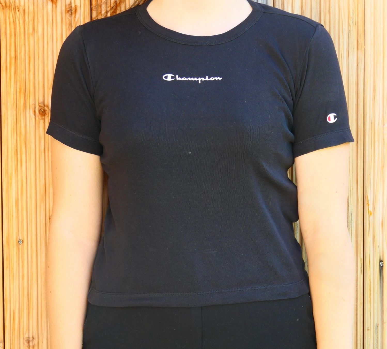 Champion T-shirts: T-Shirt – D'occasion à Münchenbuchsee par Yothu 1